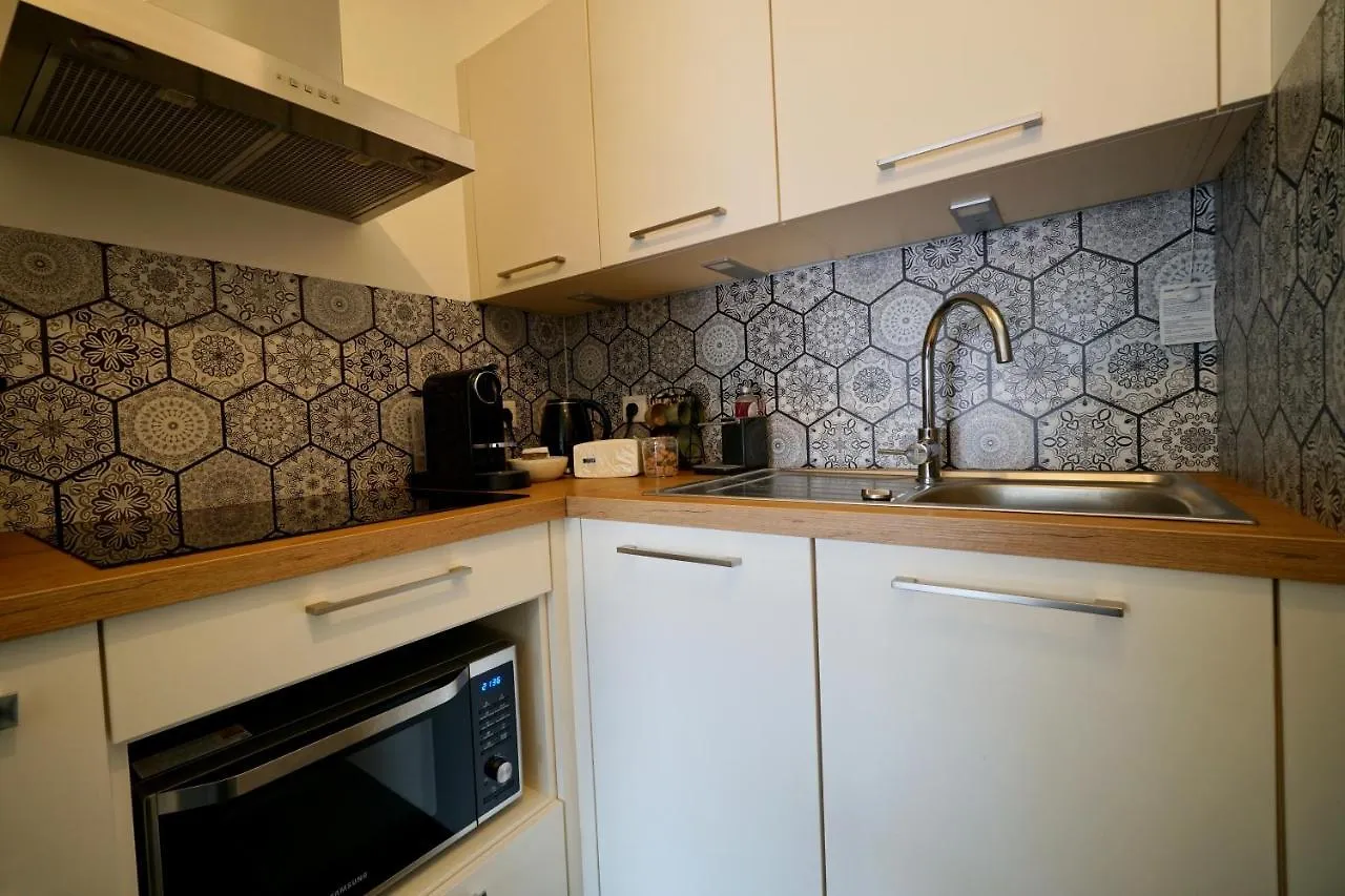 Apartment Montaigne Cannes 0*,  France